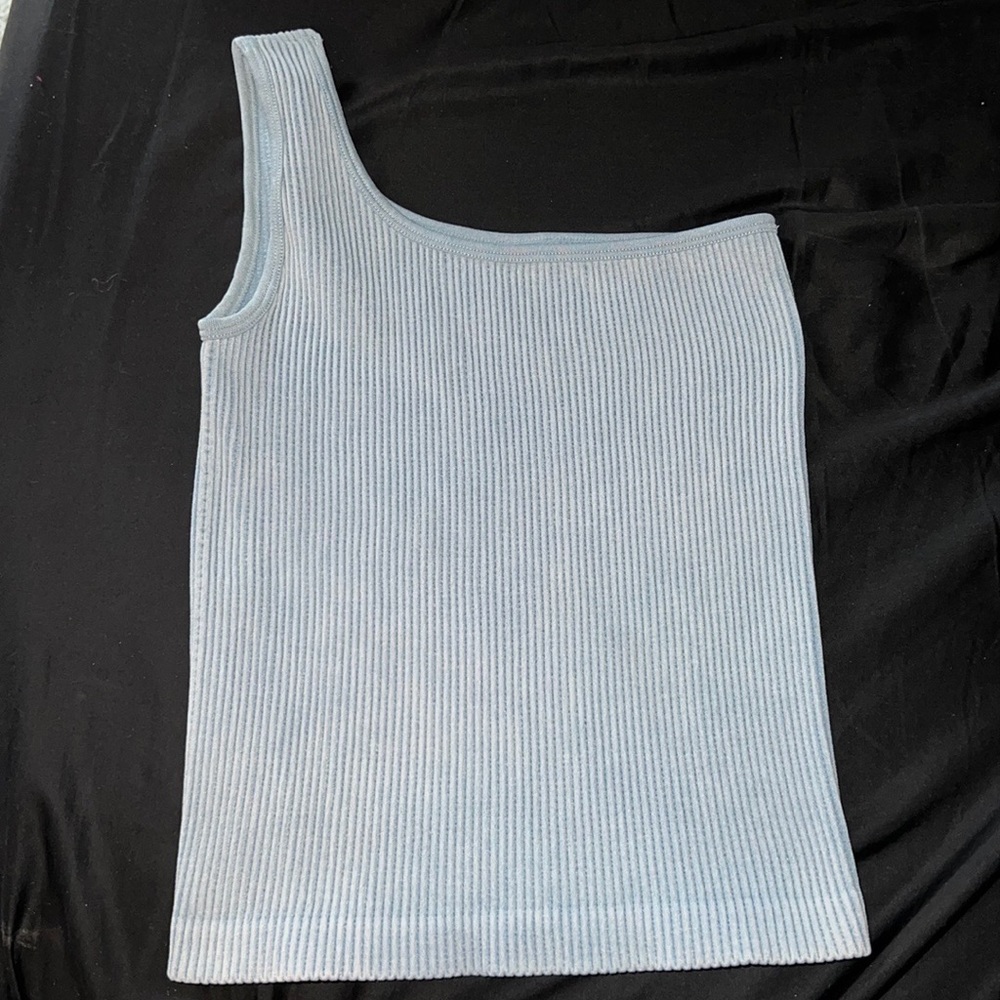 Fitted top